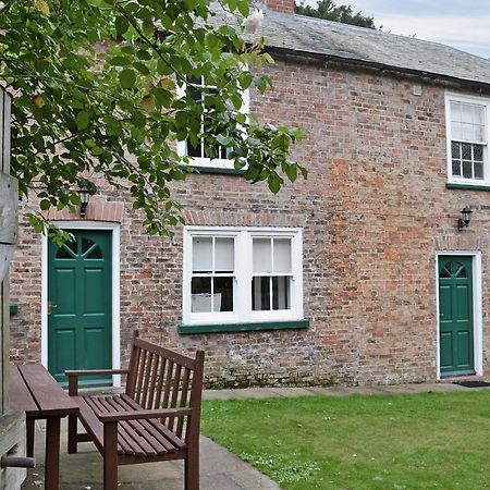 Laundry Cottage Rudston エクステリア 写真